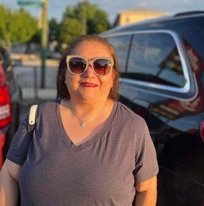 Meet your Posher, Cristina